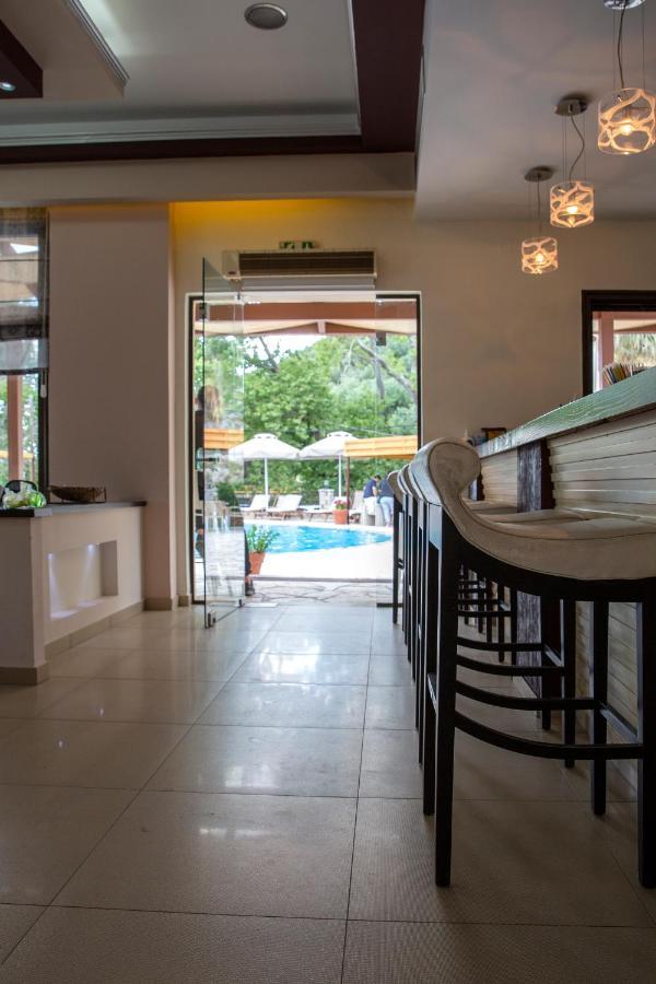 Riviera Perdika Hotel Bagian luar foto