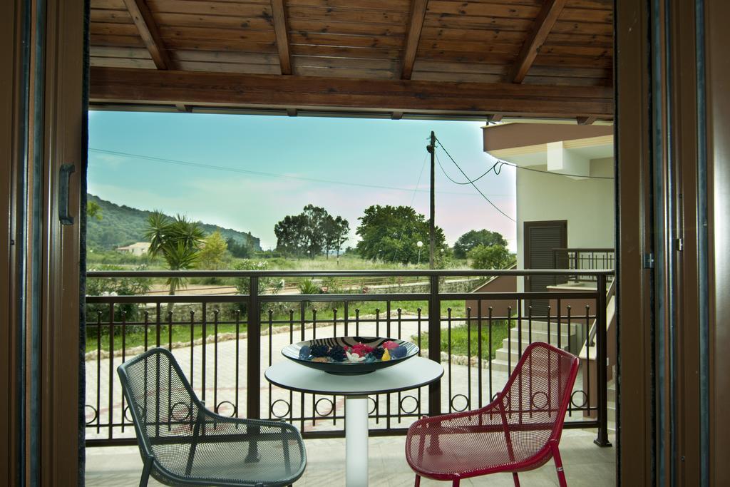 Riviera Perdika Hotel Bagian luar foto