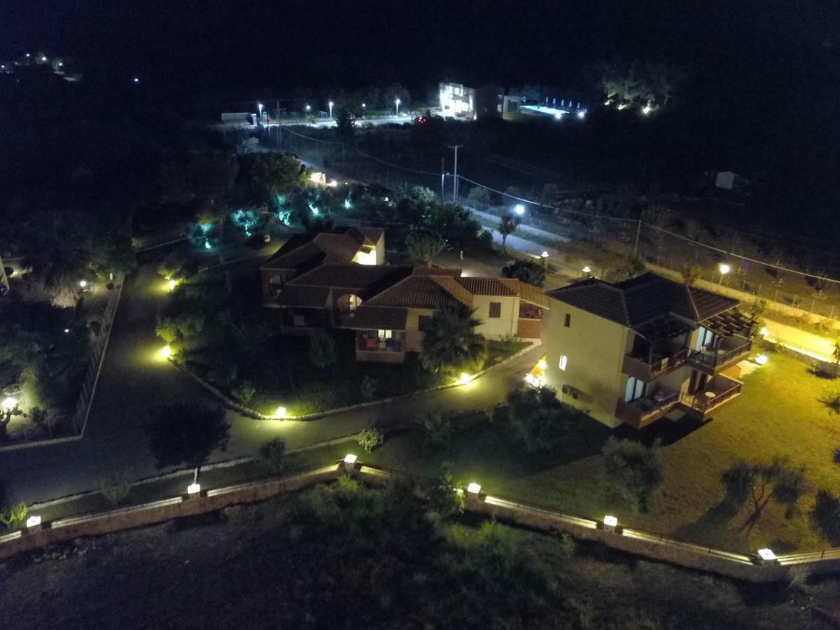 Riviera Perdika Hotel Bagian luar foto